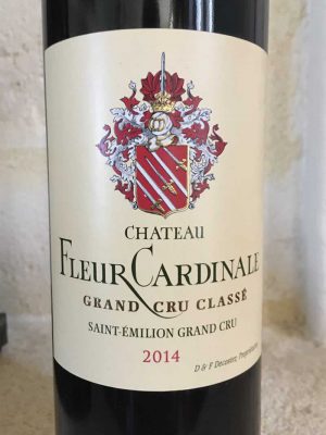 close up of Fleur Cardinale red wine label